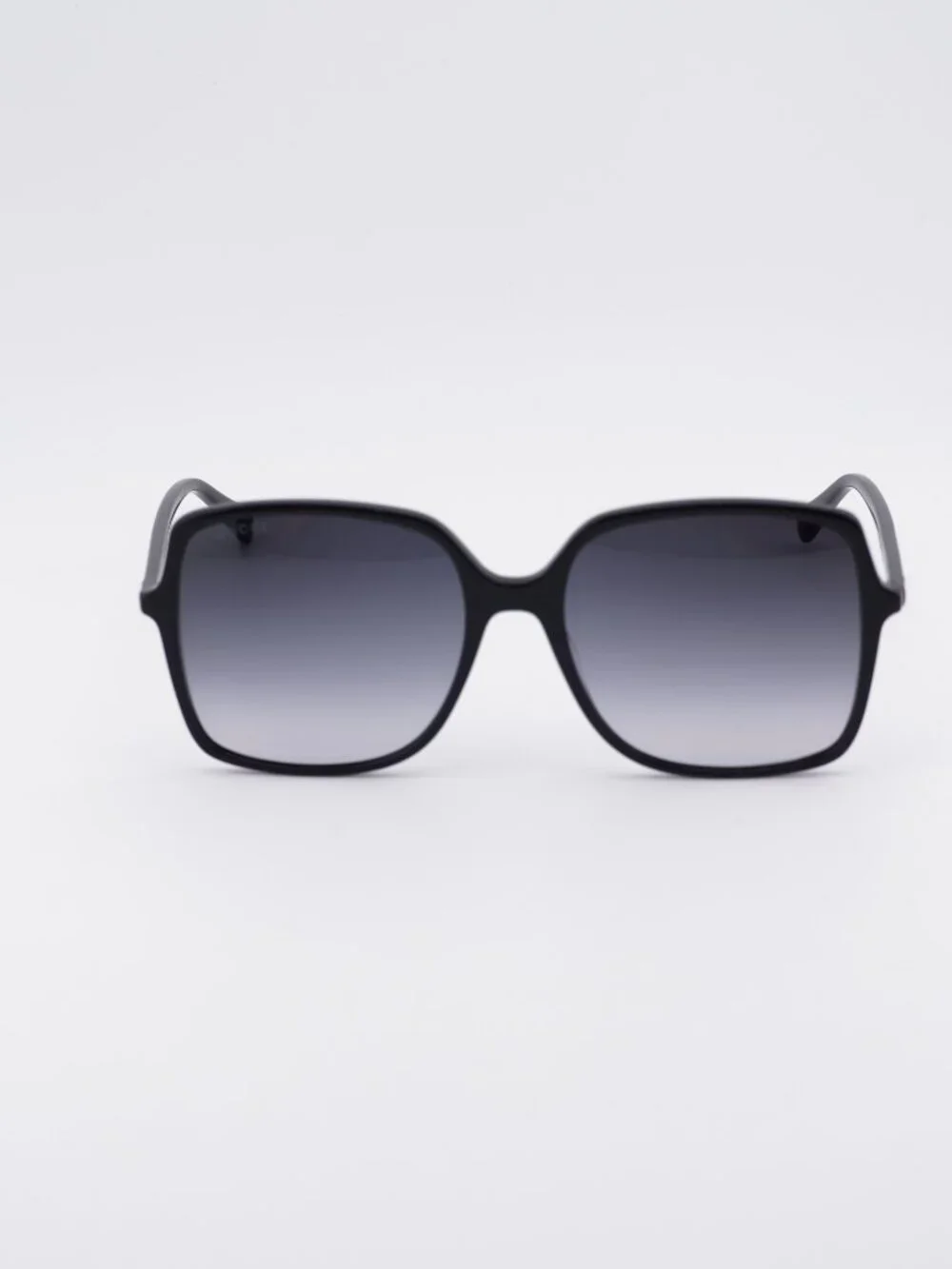 Gucci GG0544S 001 Sunglasses Black Square Frame, Grey Gradient Lenses